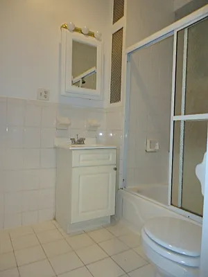 Rented by Urban Real Estate Property Group Inc | media 25