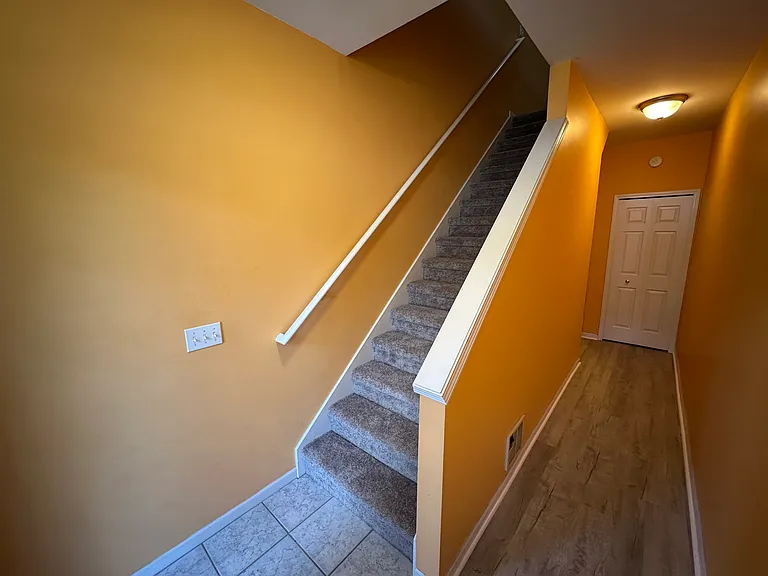 1155 Alameda Blvd #40 — Photo 23