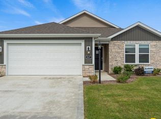 867 Pleasant Hill Pl, Fort Wayne, IN 46818