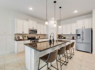 1305 Cheyenne Dr, Aubrey, TX 76227