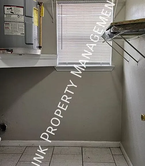 1106 Carline Rd — Photo 9