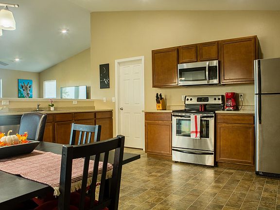 5th image of 8387 Lausen Ln