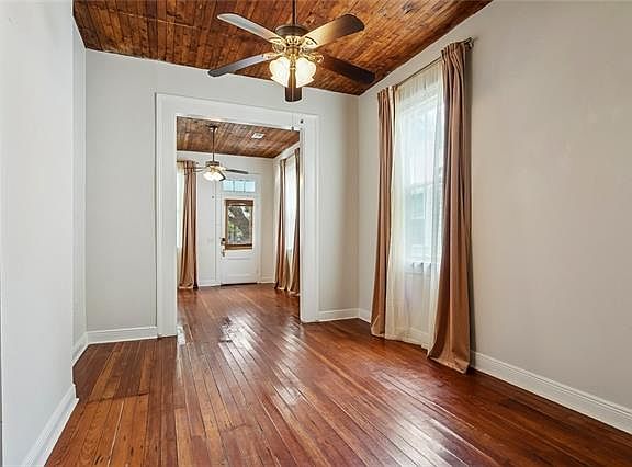 4th image of 1616 Adams St