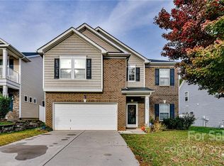 1063 Albany Park Dr, Fort Mill, SC 29715