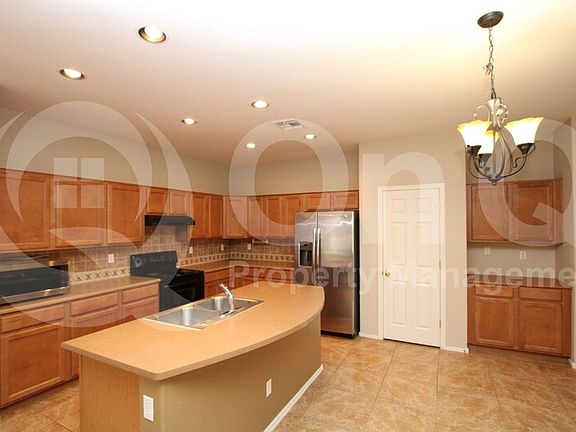 4th image of 43234 W Delia Blvd