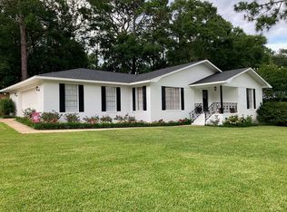 1 Pope Ct, Fairhope, AL 36532