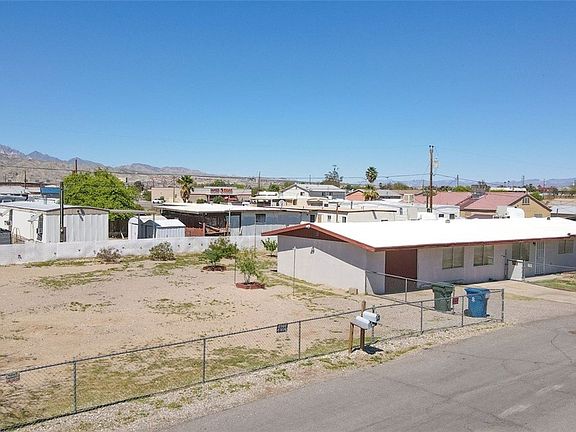 2nd image of 2099 Balboa Drive