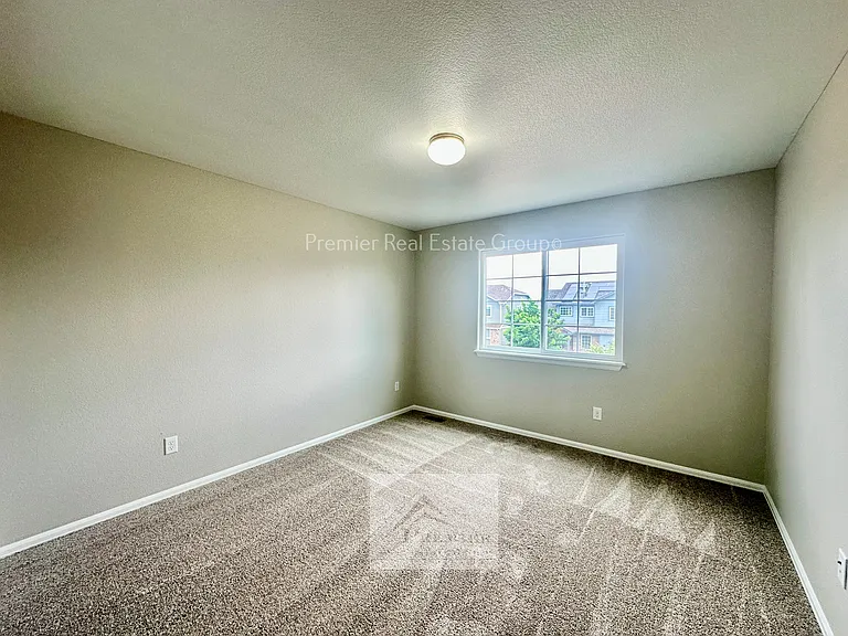 4873 San Amels Way — Photo 7