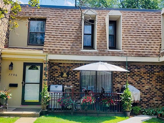 2nd image of 7706 Woodward Ave #7F