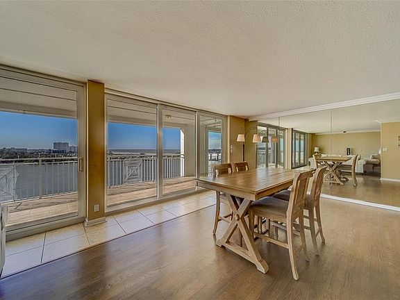 4th image of 675 S Gulfview Blvd #Penthouse 1