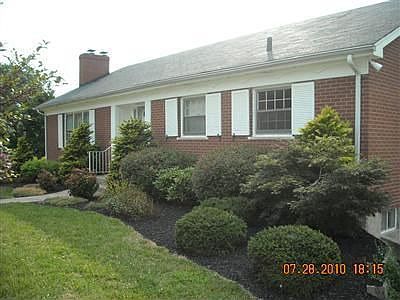 Feb 3 2011