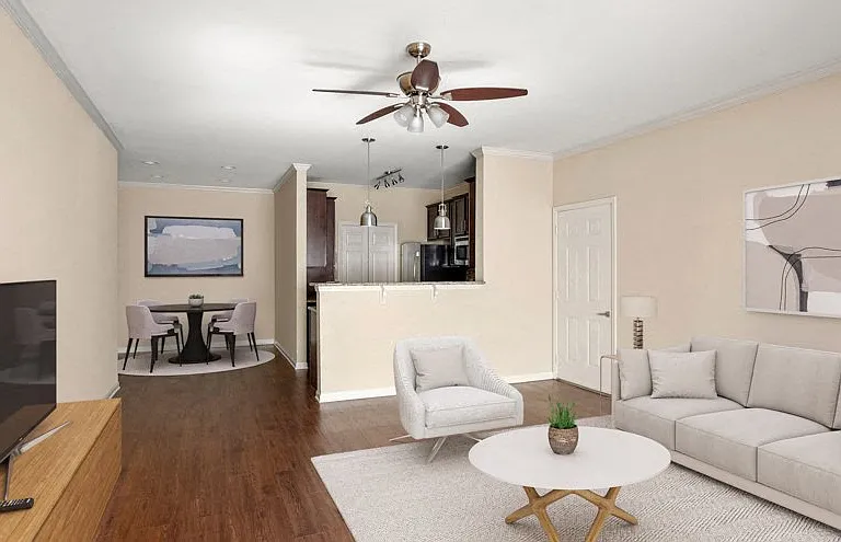 Claiborne Crossing Apartments — Photo 9