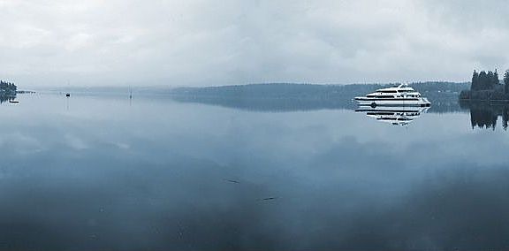 100' /- waterfront on Holmes Harbor
