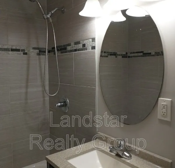 9403 Burgoo King Rd — Photo 13