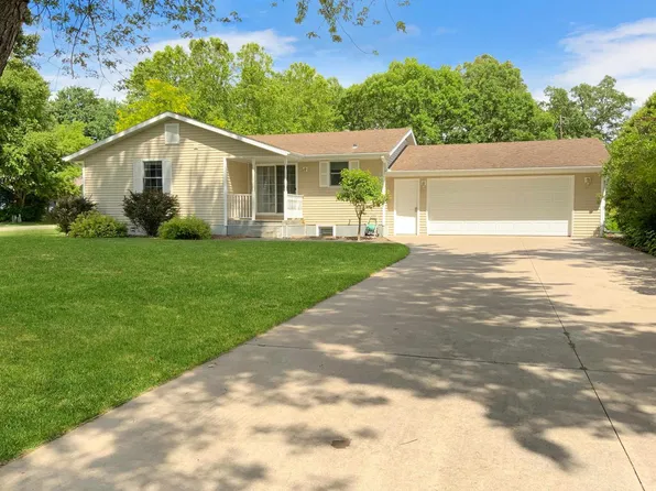 920 1ST STREET, Plover, WI 54467