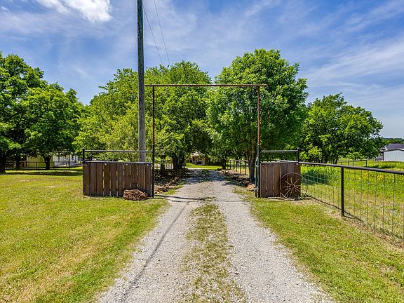 5th image of 6345 Silver Creek Azle Rd