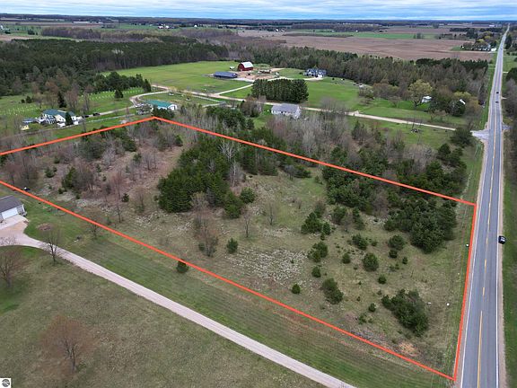 3rd image of 0 W County Line Rd #C
