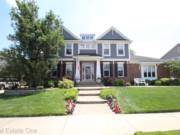1809 Cheshire Ln, Commerce Township, MI 48382