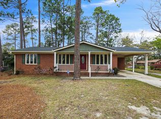 7558 Jennings Ln, Fayetteville, NC 28303