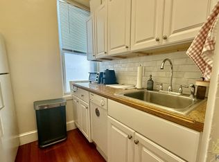 1475 Beacon St #3, Brookline, MA 02446