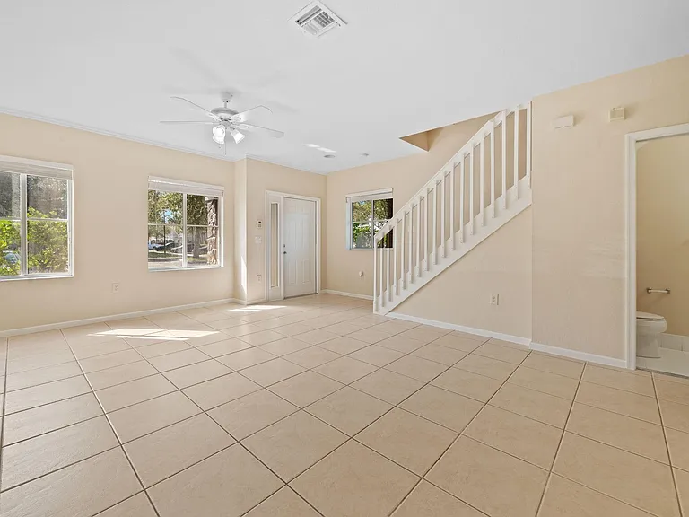 8299 SW 27th St #101 — Photo 4