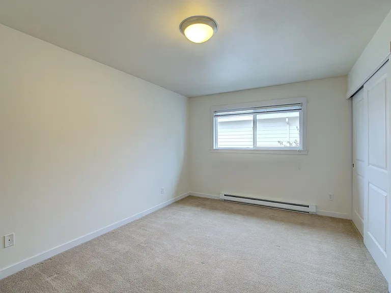 11525 Greenwood Ave N #401 — Photo 23