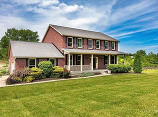 7260 California Ln, Okeana, OH 45053