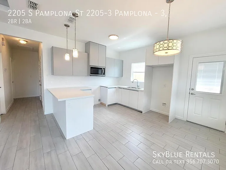 2205 S Pamplona St #3 — Photo 11