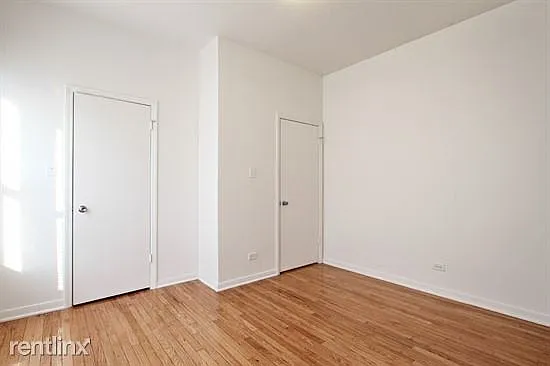 5658 S Peoria St Apartments Chicago Bedroom_03