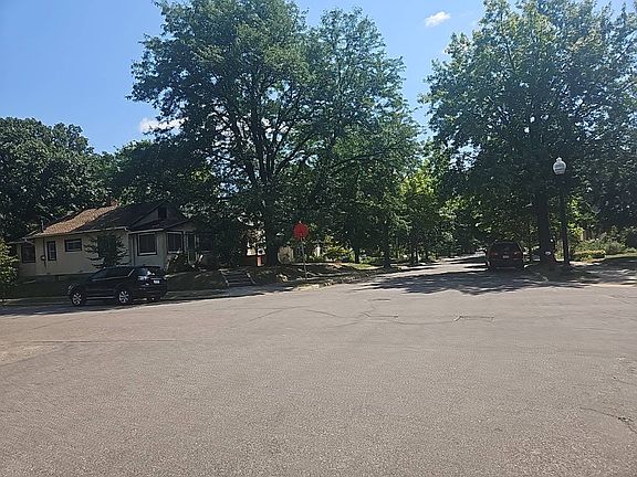 4th image of 4252 Oakland Ave