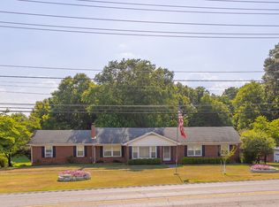 2126 Trenton Rd, Clarksville, TN 37040