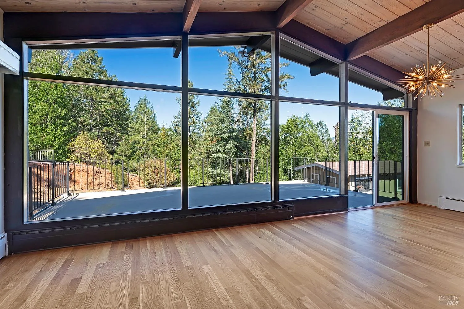 255 Brush Creek Road photo 1
