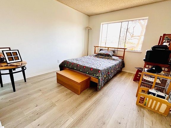 2nd image of 16948 Sierra Vista Way