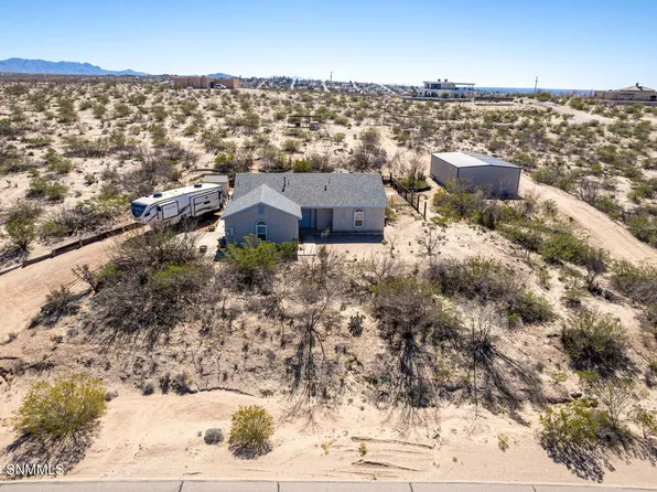 2100 Rincon De Amigos, Las Cruces, NM 88012