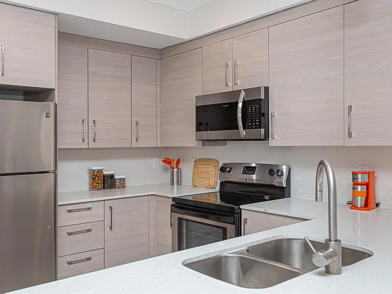 Acacia 1 Bedroom - Kitchen