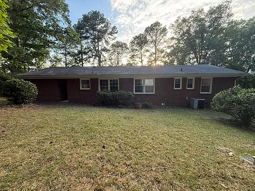 3809 Jefferson Davis Hwy Photo 1