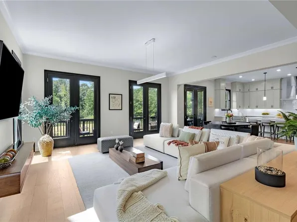 845 Miranda Ter, Alpharetta, GA 30004