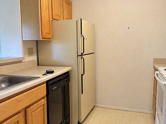 3rd image of 7201 224th St SW APT L4