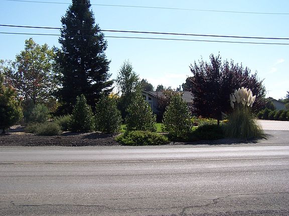 Fully paved roads Front view