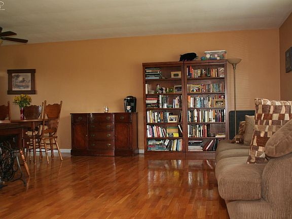 4th image of 6150 Trenton Dr