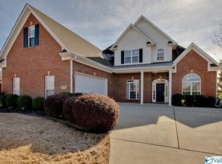 2941 Eastern Shore Dr SE, Owens Cross Roads, AL 35763
