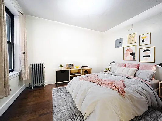 Rented by Bohemia Realty Group | media 5