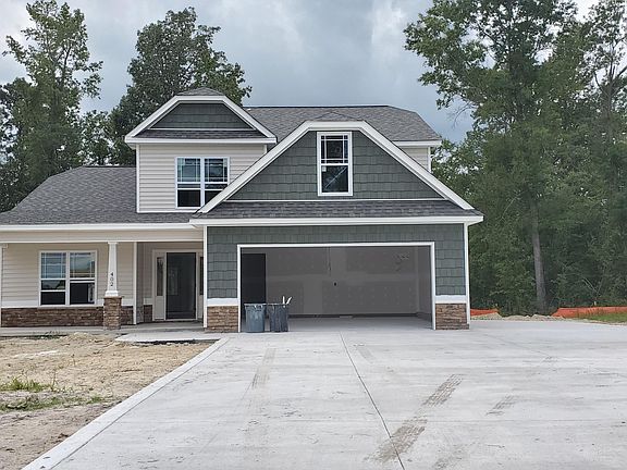 4th image of 402 Castleford Dr