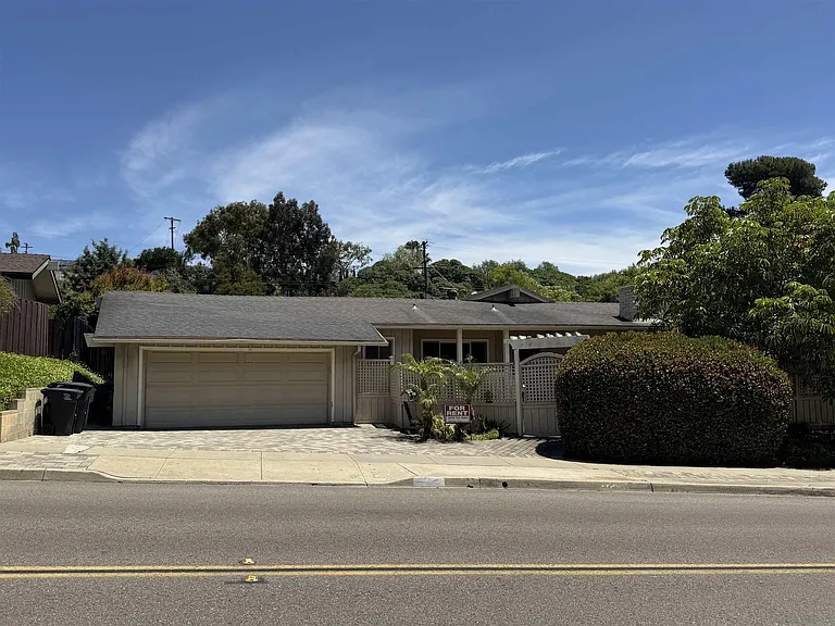 3722 Del Mar Ave — Photo 1