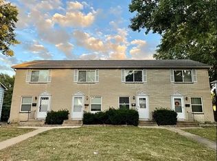 9427 Reeder Ave, Overland Park, KS 66214