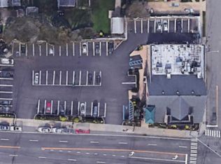 700 Hempstead Tpke, Franklin Square, NY 11010