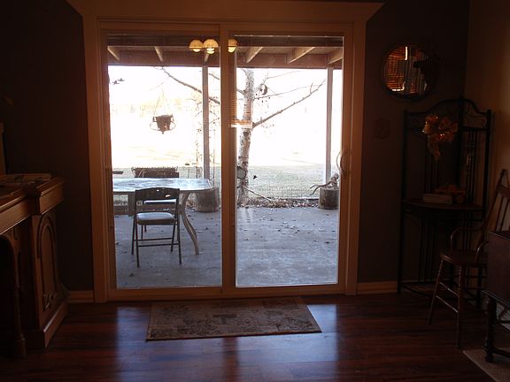 dining snd sliding door 