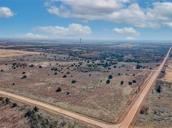 E 1060th Rd, Cheyenne, OK 73628