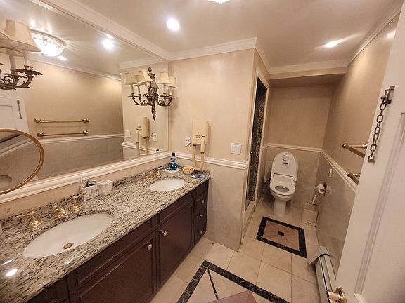 5th image of 21-26 28th St #1