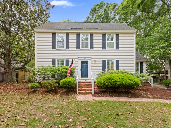 753 Milldenhall Rd, Mount Pleasant, SC 29464
